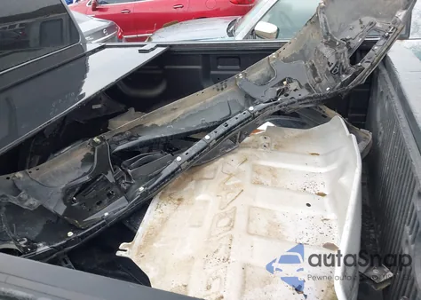 2021 Nissan Titan Pro-4X 4X4 из США, поврежденный, VIN 1N6AA1ED3MN526499